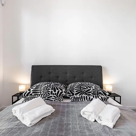 Apartman Modern Oasis In Bratislava's Heaven *