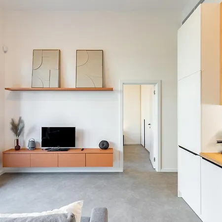 Modern Oasis In Bratislava's Heaven * Pozsony