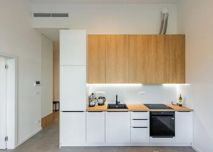 Appartement Modern Oasis In Bratislava's Heaven