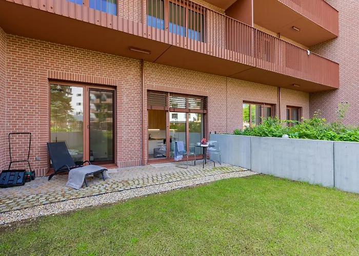 Modern Oasis In Bratislava's Heaven アパート *